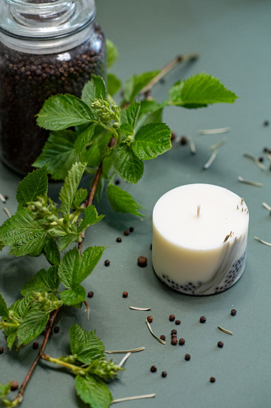 Hand-made Soy Wax Candle with Juniper Scent