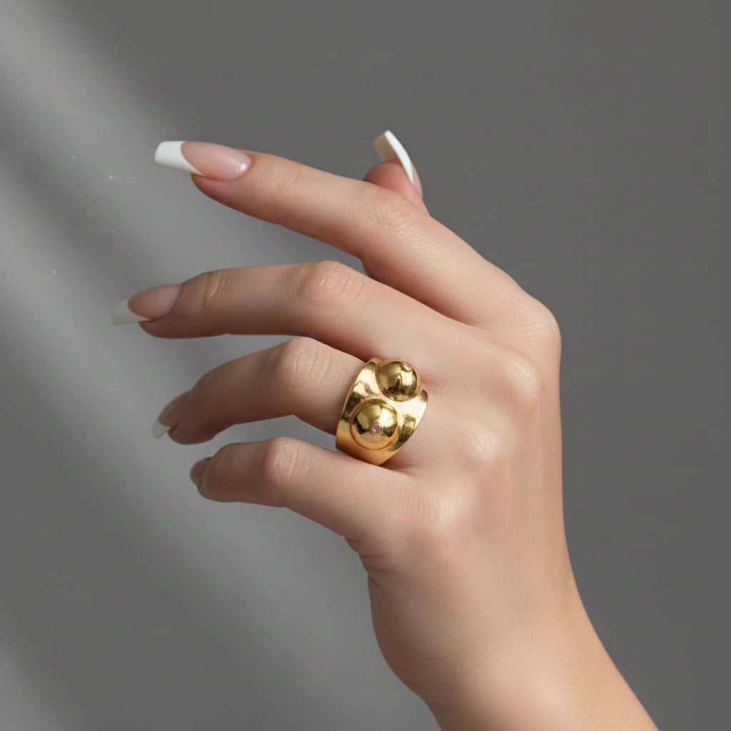Boobs gold ring