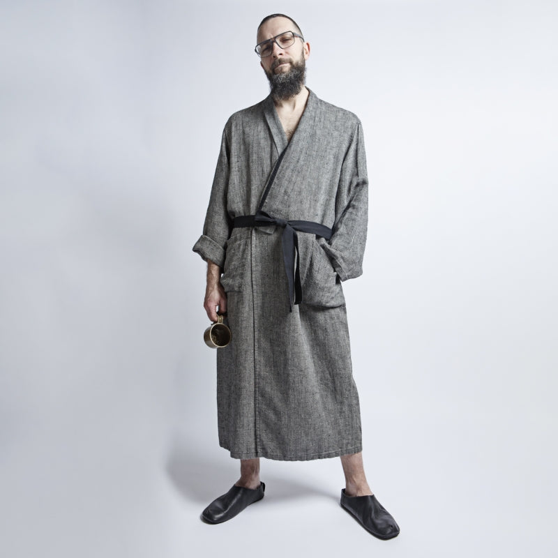 Linen Men's Bathrobe - Black Fishbone