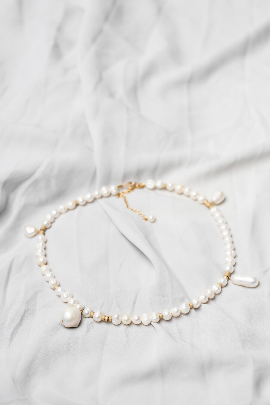 CUSTOM MADE PEARL NECKLACE