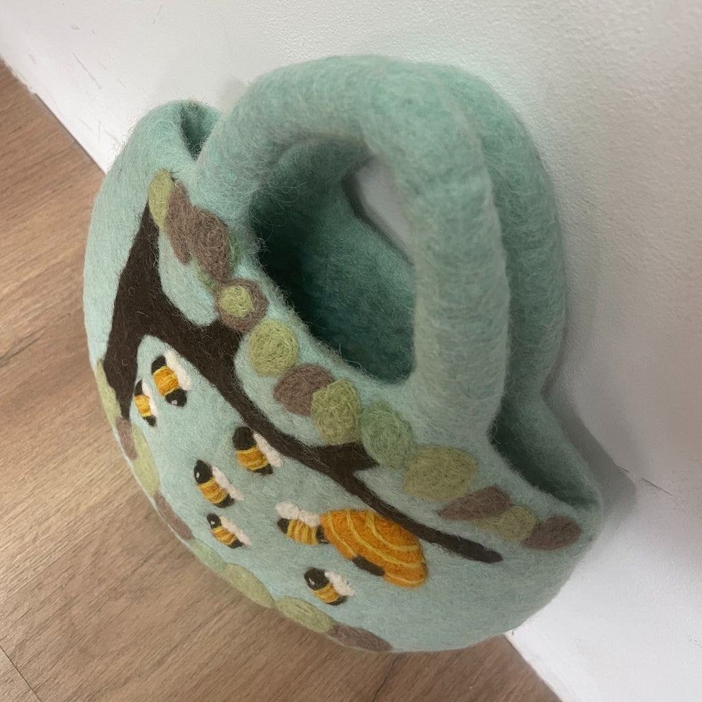 Tree and Beehive Tovad väska - 35x27cm