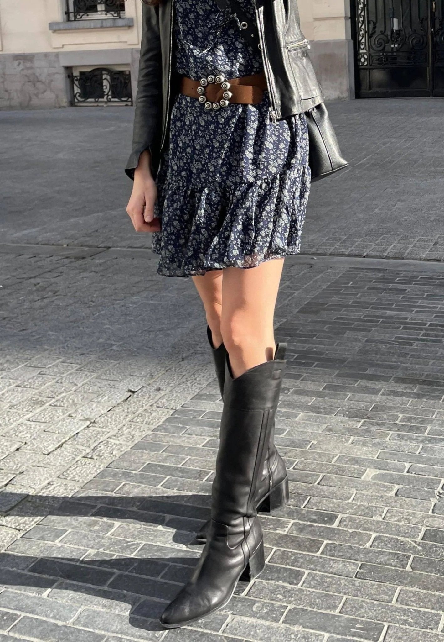 Black Calf Leather Knee - High Boots – Women’s Block Heel Riding Boots - Organic LifestyleBlack Calf Leather Knee - High Boots – Women’s Block Heel Riding BootsBlack Calf Leather Knee - High Boots – Women’s Block Heel Riding BootsMangará AtelierOrganic Lifestyle137FA1VBL3737