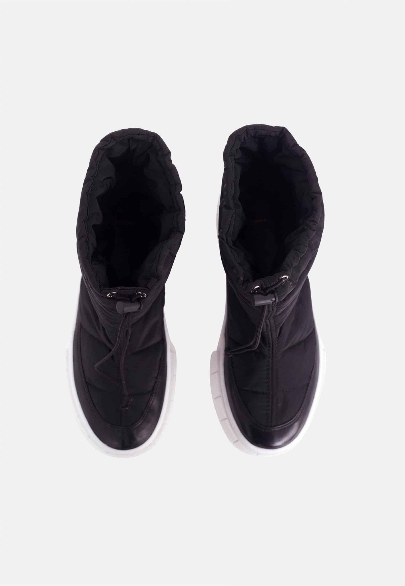 Black Nylon Winter Boots Andira – Women’s Warm Waterproof Ankle Boots - Organic LifestyleBlack Nylon Winter Boots Andira – Women’s Warm Waterproof Ankle BootsBlack Nylon Winter Boots Andira – Women’s Warm Waterproof Ankle BootsMangará AtelierOrganic Lifestyle487IN1VBL3737