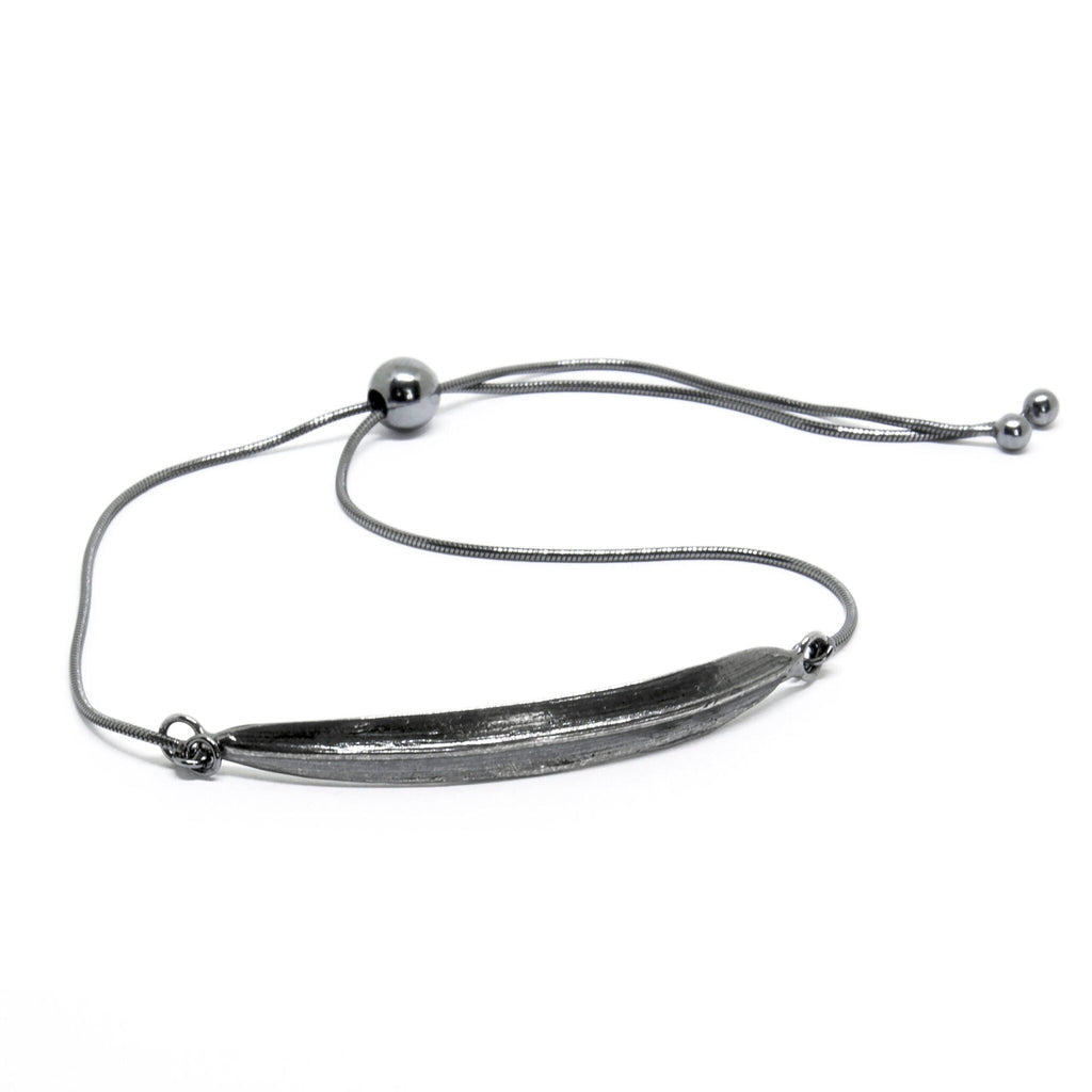 Bracelet - SPRING Leaf - Organic LifestyleBracelet - SPRING LeafBracelet - SPRING LeafAgnes Veski JewelleryOrganic Lifestylespring-leheke-kaekett-agnesveski-hobedaneSilver