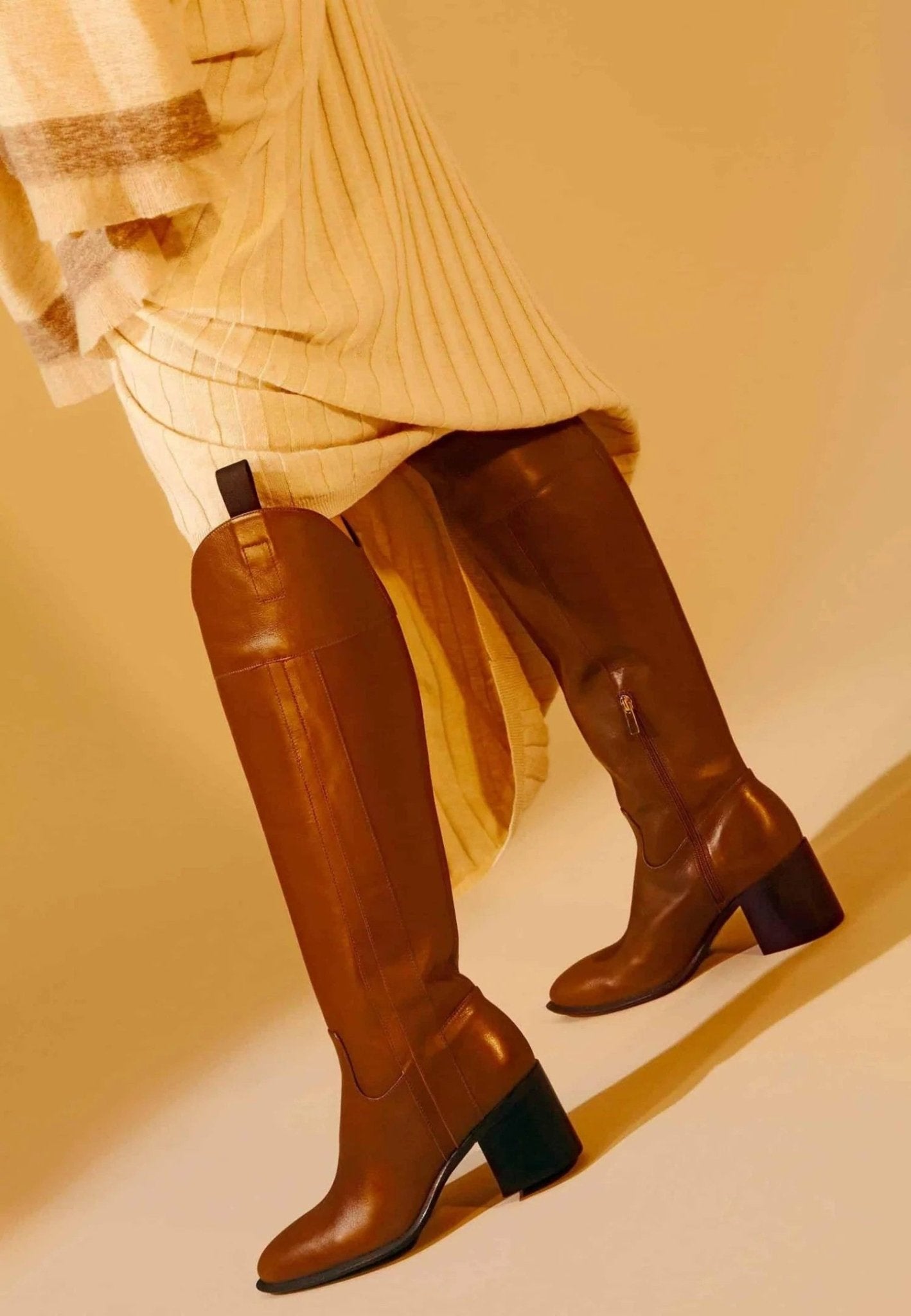 Brown Calf Leather Knee - High Boots – Women’s Block Heel Riding Boots - Organic LifestyleBrown Calf Leather Knee - High Boots – Women’s Block Heel Riding BootsBrown Calf Leather Knee - High Boots – Women’s Block Heel Riding BootsMangará AtelierOrganic Lifestyle137FA1VCA3737