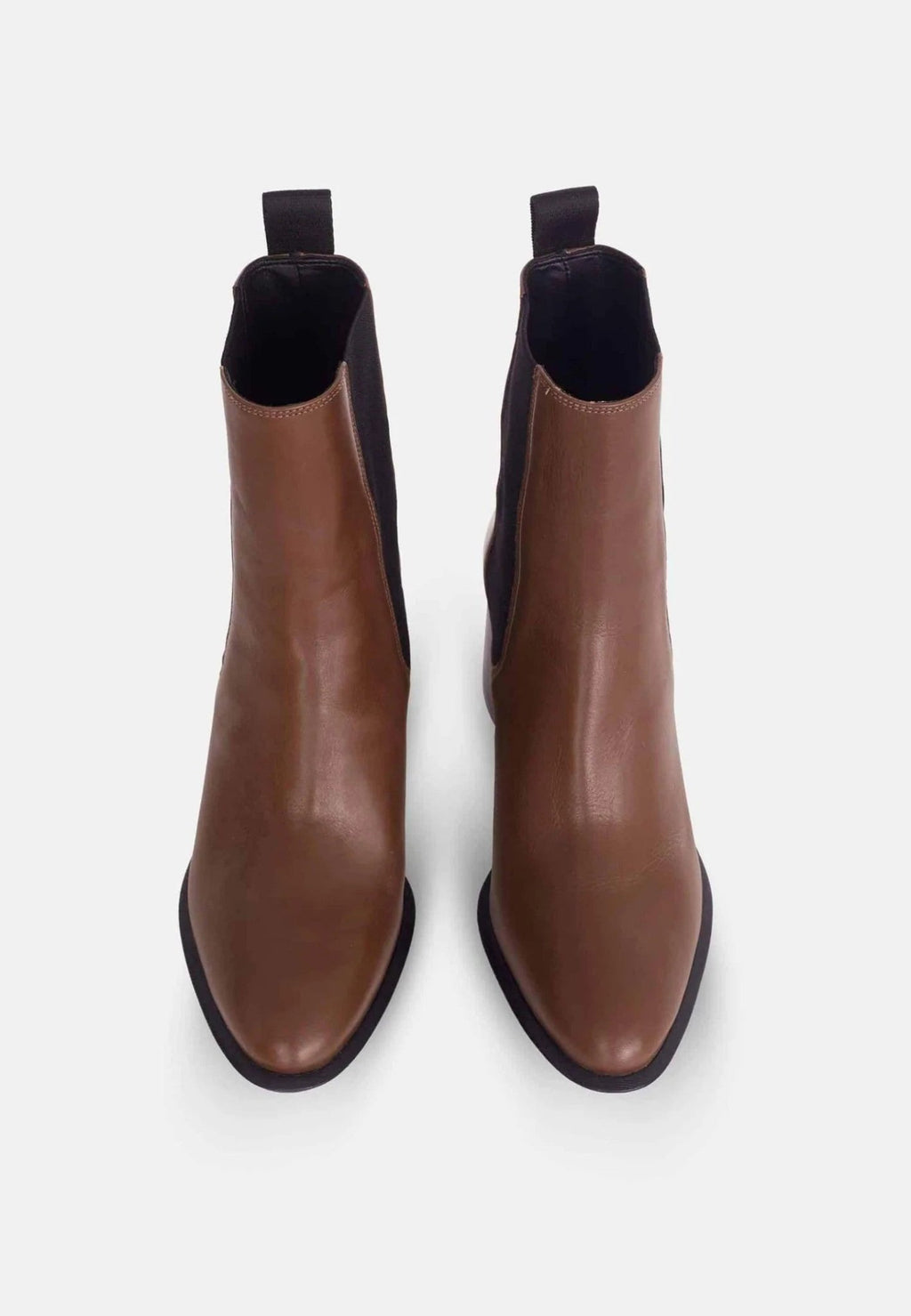 Brown Leather Ankle Boots Canna – Chelsea Boots with 6.5 cm Block Heel - Organic LifestyleBrown Leather Ankle Boots Canna – Chelsea Boots with 6.5 cm Block HeelBrown Leather Ankle Boots Canna – Chelsea Boots with 6.5 cm Block HeelMangará AtelierOrganic Lifestyle138FA1VCA4141