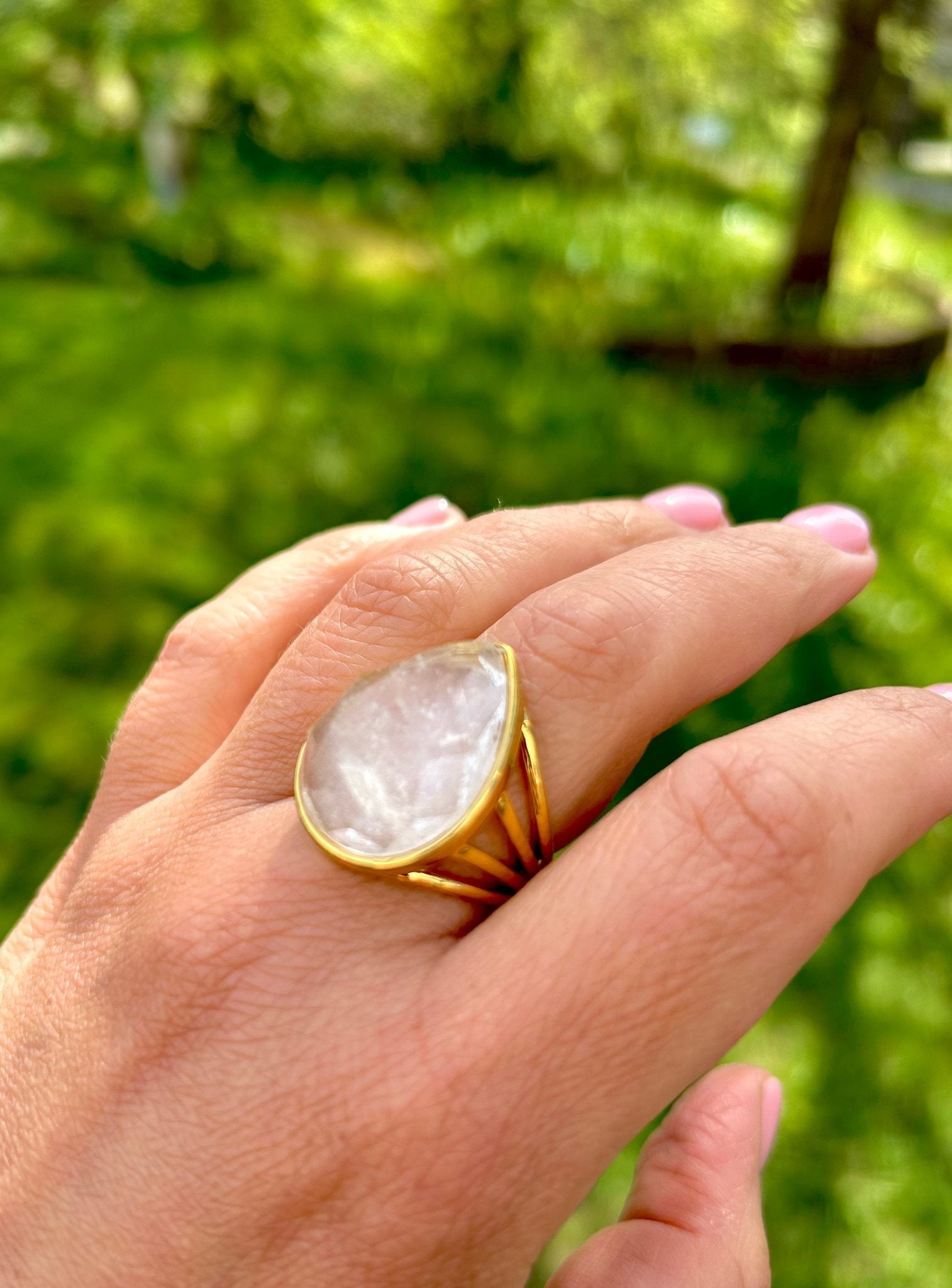 Clear quartz beauty ring - Organic LifestyleClear quartz beauty ringClear quartz beauty ringSandra TeresaOrganic Lifestylesku-57477782274397