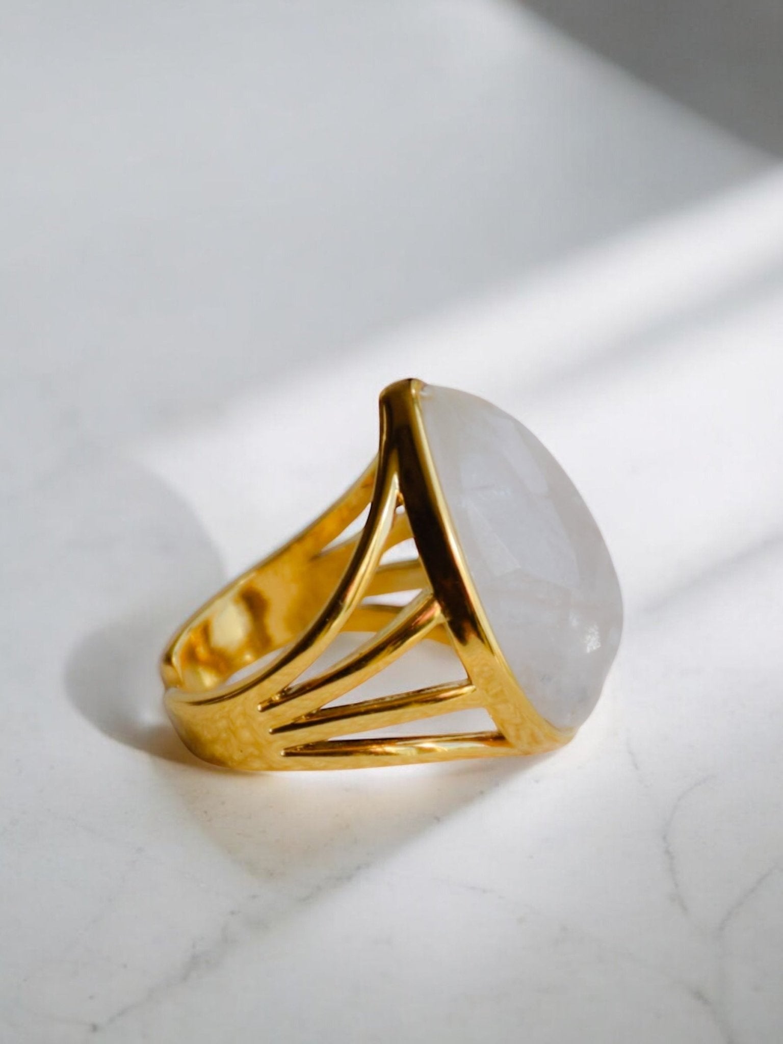 Clear quartz beauty ring - Organic LifestyleClear quartz beauty ringClear quartz beauty ringSandra TeresaOrganic Lifestylesku-57477782274397
