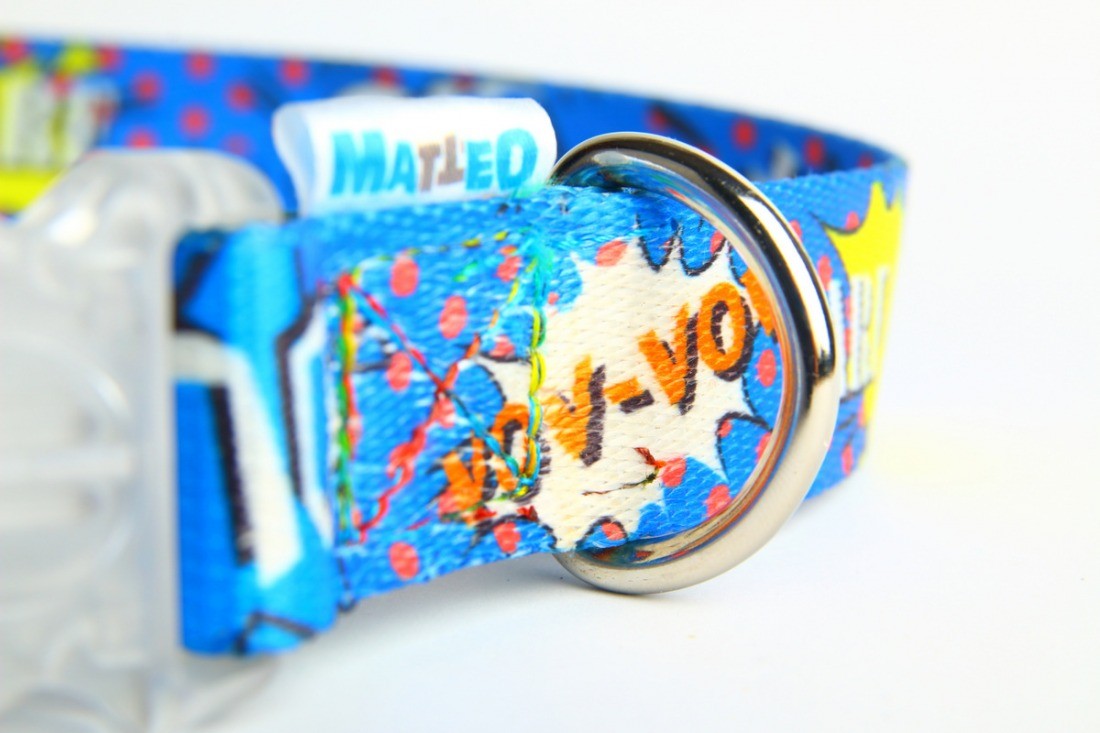 Collar With A LED Plastic Buckle - Blue Graffiti