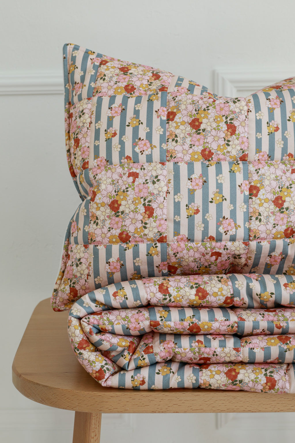 Cotton Quilted Patchwork Blanket + Pillow Set Large - Summer Garden