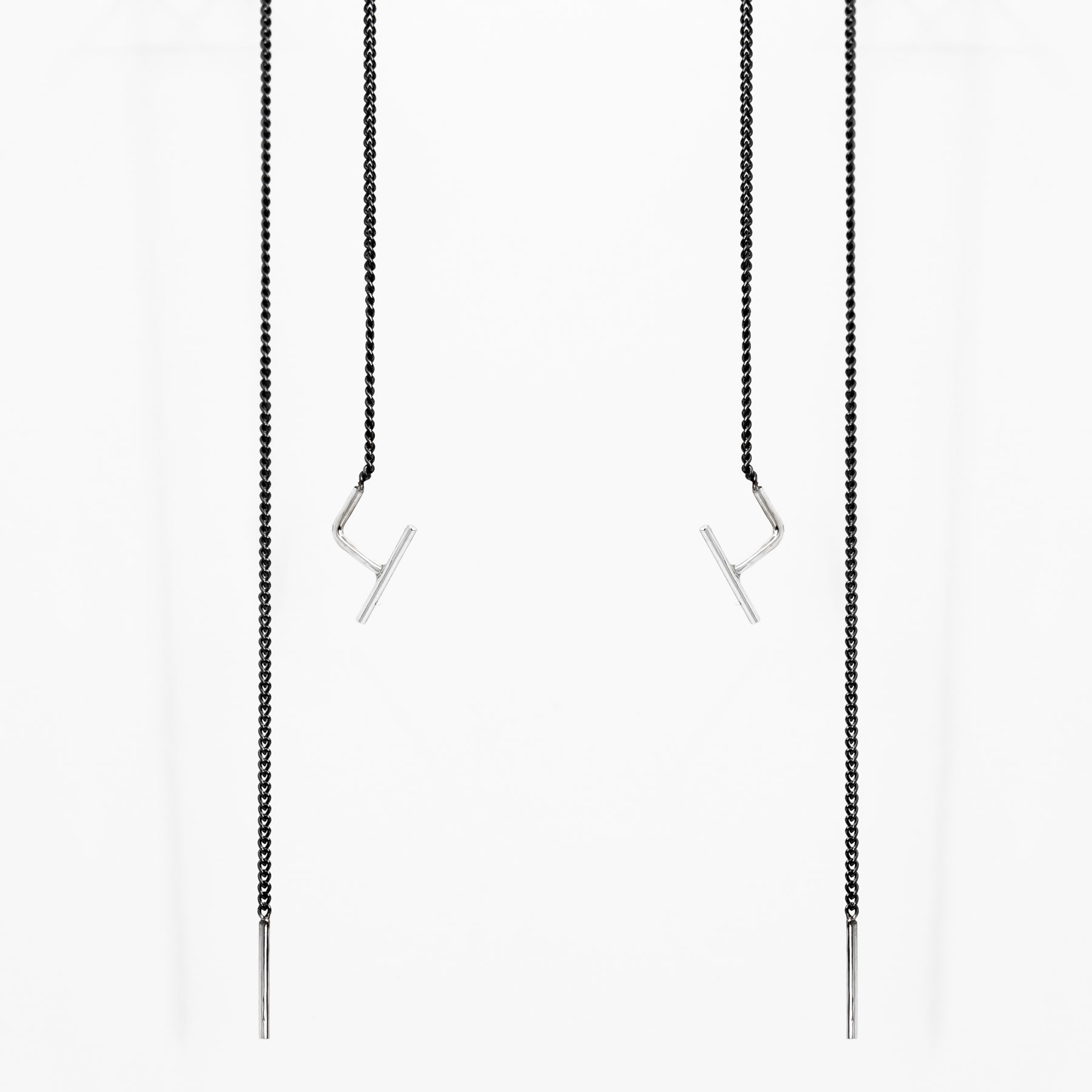 Earrings SWING 2 - Organic LifestyleEarrings SWING 2Earrings SWING 2Maarja PaluOrganic Lifestylemaarja-earrings-kiige-oxidized