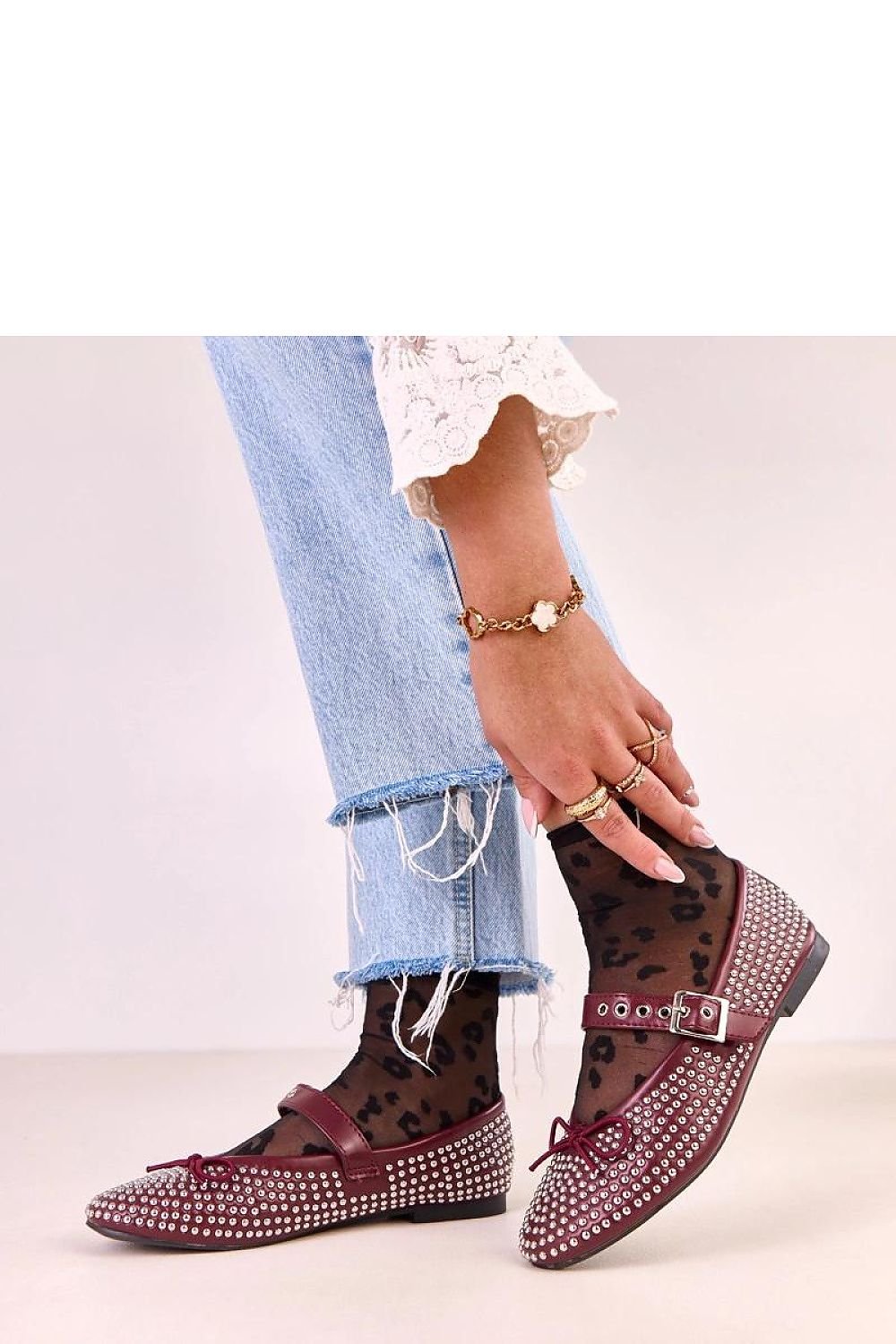 Ekologiska Ballerinaskor i högkvalitativt ekologiskt Veganskt läder med spänne, niar och rosett - Solea - Organic LifestyleEkologiska Ballerinaskor i högkvalitativt ekologiskt Veganskt läder med spänne, niar och rosett - Solea36 Ballet flats model 220589 Solea SoleaOrganic Lifestyle220592_1253622black