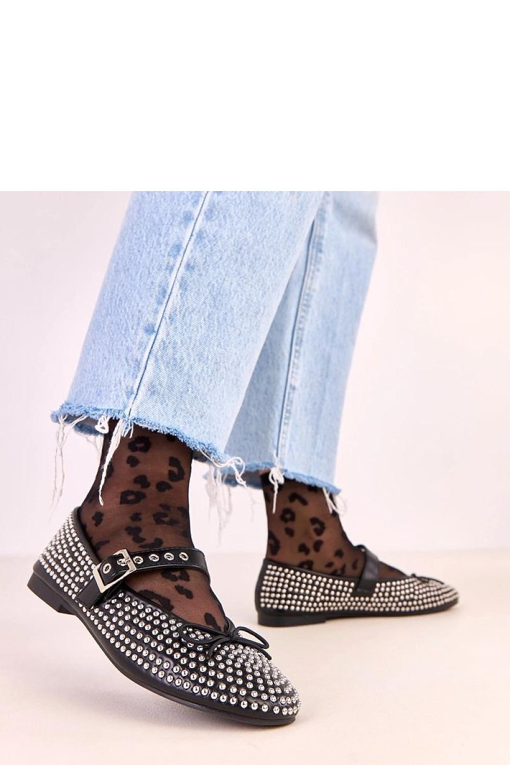 Ekologiska Ballerinaskor i högkvalitativt ekologiskt Veganskt läder med spänne, niar och rosett - Solea - Organic LifestyleEkologiska Ballerinaskor i högkvalitativt ekologiskt Veganskt läder med spänne, niar och rosett - Solea36 Ballet flats model 220592 Solea SoleaOrganic Lifestyle220589_1253604red