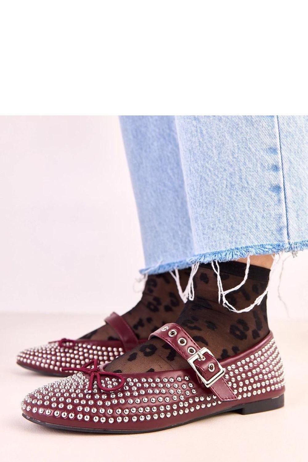 Ekologiska Ballerinaskor i högkvalitativt ekologiskt Veganskt läder med spänne, niar och rosett - Solea - Organic LifestyleEkologiska Ballerinaskor i högkvalitativt ekologiskt Veganskt läder med spänne, niar och rosett - Solea36 Ballet flats model 220589 Solea SoleaOrganic Lifestyle220592_1253622black