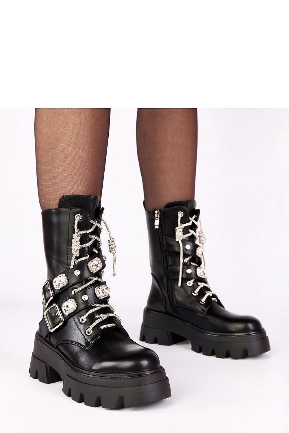 Ekologiska Boots - Svarta Ankelstövlar i Högkvalitativt Ekologiskt Veganskt läder med Zirkoner, snörning och spännen - Solea - Organic LifestyleEkologiska Boots - Svarta Ankelstövlar i Högkvalitativt Ekologiskt Veganskt läder med Zirkoner, snörning och spännen - Solea36 Bootie model 221359 Solea SoleaOrganic Lifestyle221359_1256262black