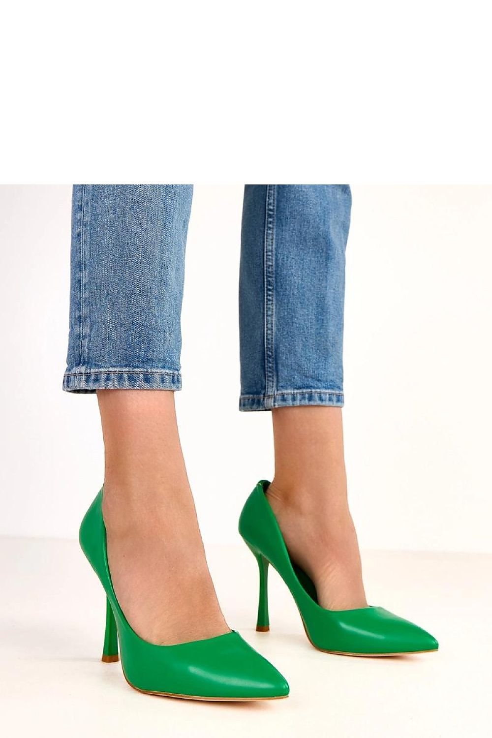 Ekologiska Högklackade skor - Pumps i Högkvalitativt Ekologiskt Veganskt lackläder - Solea - Organic LifestyleEkologiska Högklackade skor - Pumps i Högkvalitativt Ekologiskt Veganskt lackläder - Solea36 High heels model 220597 Solea SoleaOrganic Lifestyle220597_1253652green