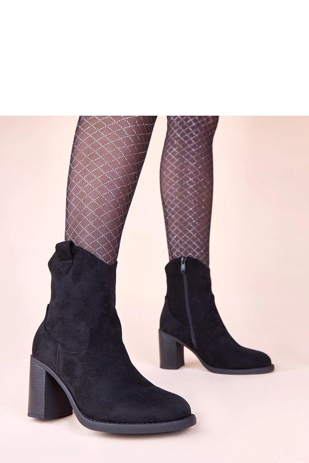 Ekologiska Klackskor - Solea - stövletter i Veganskt Eko - mocka med blockklack - Organic LifestyleEkologiska Klackskor - Solea - stövletter i Veganskt Eko - mocka med blockklack36 Heel boots model 221033 Solea SoleaOrganic Lifestyle221033_1255290black