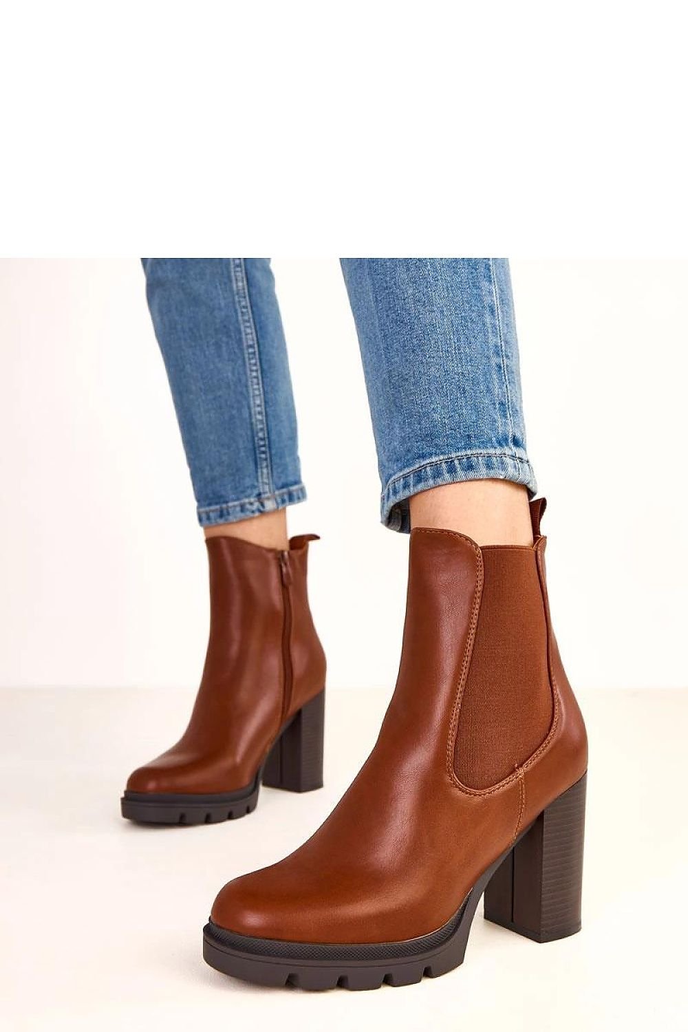 Ekologiska Klackskor - Stövletter i högkvalitativt Ekologiskt Veganskt läder med resår - Solea - Organic LifestyleEkologiska Klackskor - Stövletter i högkvalitativt Ekologiskt Veganskt läder med resår - Solea36 Heel boots model 220578 Solea SoleaOrganic Lifestyle220578_1253538brown