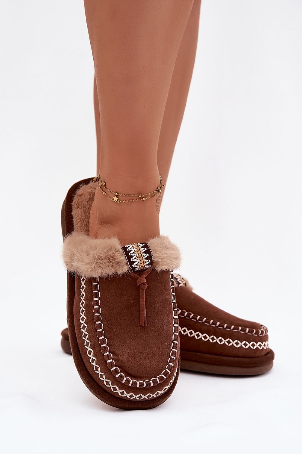 Ekologiska Slip - in Tofflor i Vegansk Eco - Mocka - Organic LifestyleEkologiska Slip - in Tofflor i Vegansk Eco - Mocka36 Slippers model 222279 Step in style Step in styleOrganic Lifestyle222279_1259224Brun
