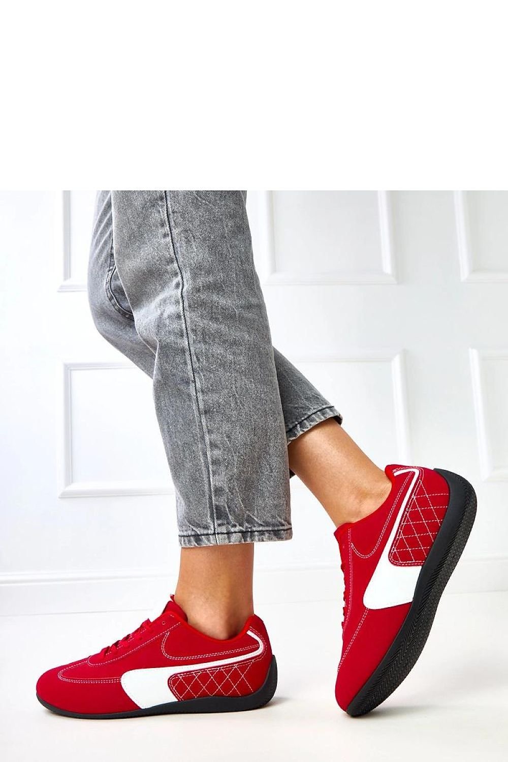 Ekologiska Sneakers i Ekologiskt Veganskt mockaläder med vita detaljer - Solea - Organic LifestyleEkologiska Sneakers i Ekologiskt Veganskt mockaläder med vita detaljer - Solea36 Sport Shoes model 218145 Solea SoleaOrganic Lifestyle218146_1243194Gul