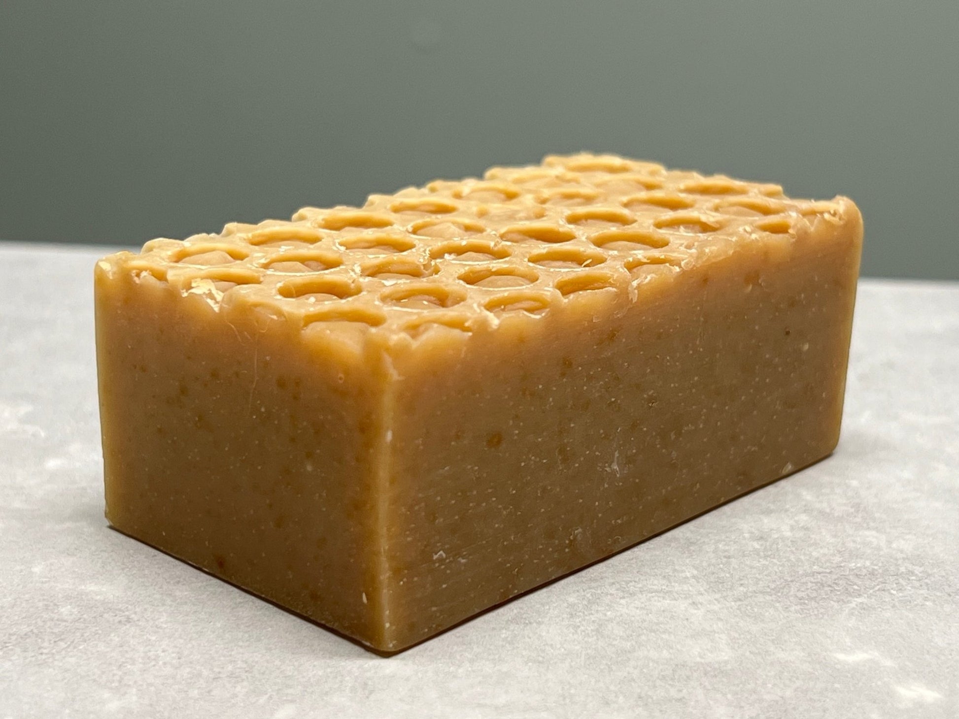 Honungsbi - Organic LifestyleHonungsbiHonungsbiJarsetvålOrganic Lifestylesku-52895277351179100 g