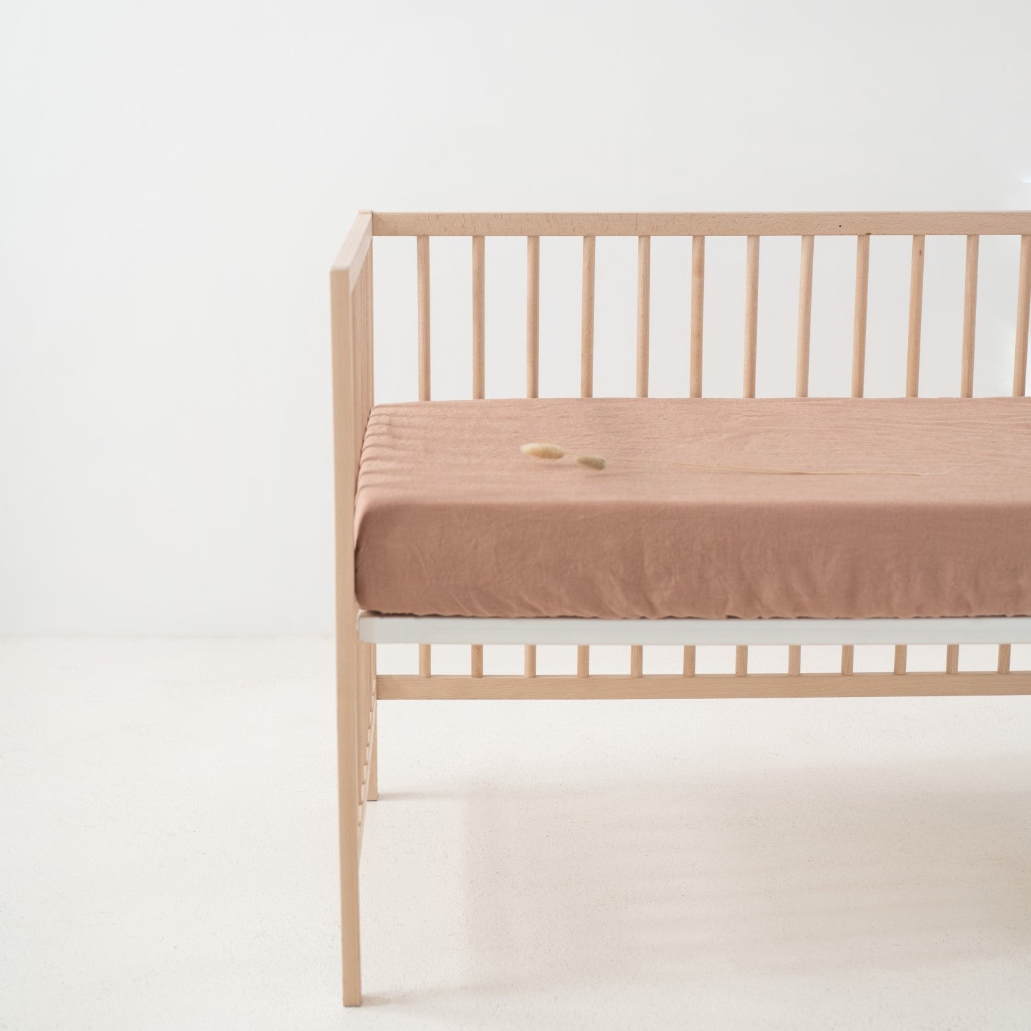 Linen Fitted Sheet for Kids - Cafe Creme - Organic LifestyleLinen Fitted Sheet for Kids - Cafe CremeLinen Fitted Sheet for Kids - Cafe CremeLinen TalesOrganic LifestyleLTK-SFT-90x200x20-CC90x200x20