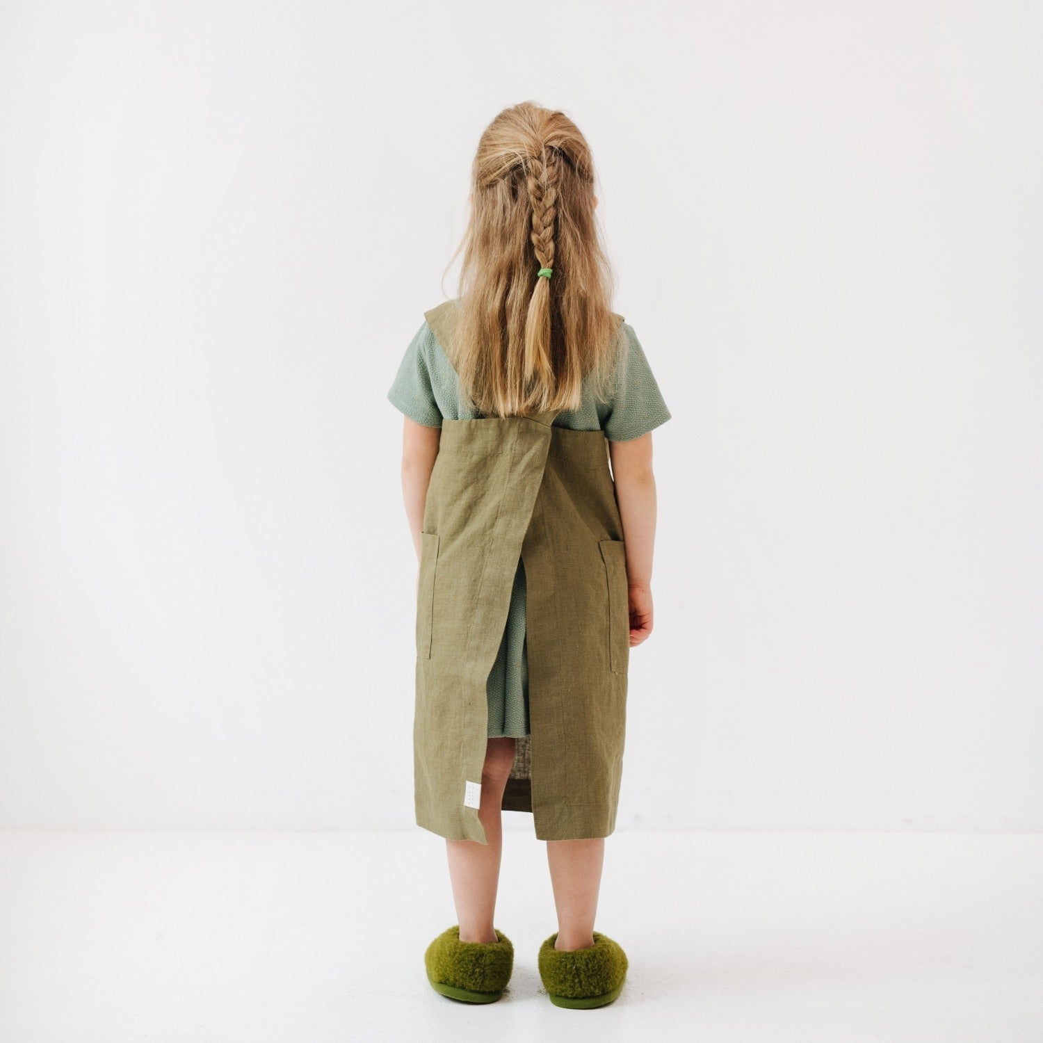 Linen Pinafore Apron for Kids - Olive
