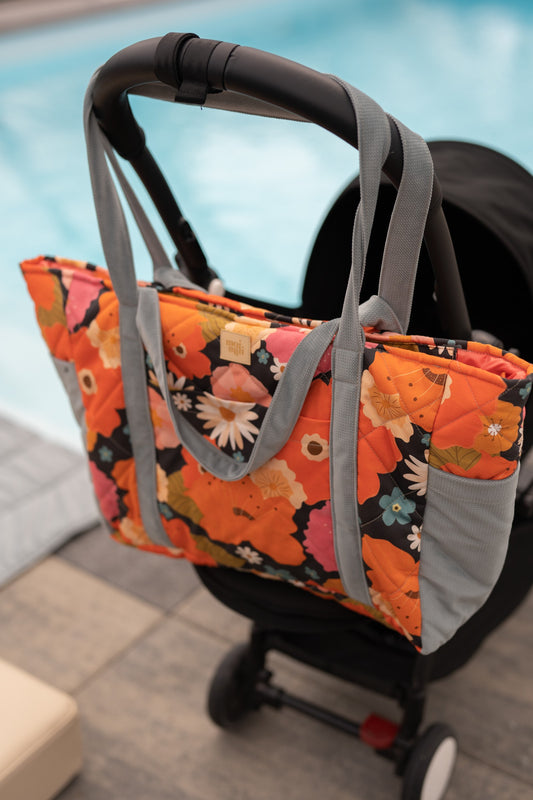 Mom / Weekender Bag - Picnic With Flowers