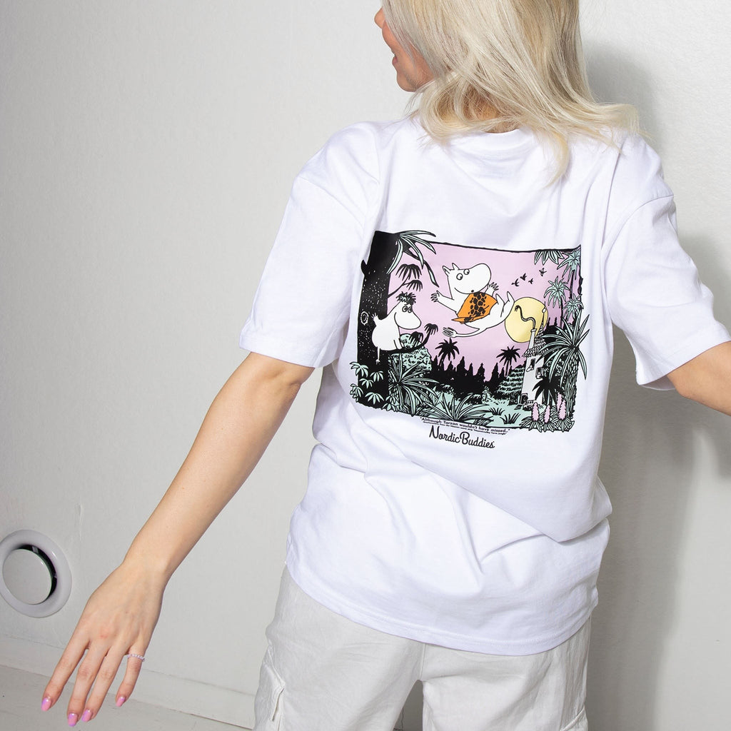 Moomintroll Jungle Heavy Unisex T-shirt - White - Organic LifestyleMoomintroll Jungle Heavy Unisex T-shirt - WhiteMoomintroll Jungle Heavy Unisex T-shirt - WhiteMoomin by NordicBuddiesOrganic LifestyleMOOMIN52F-XSXS