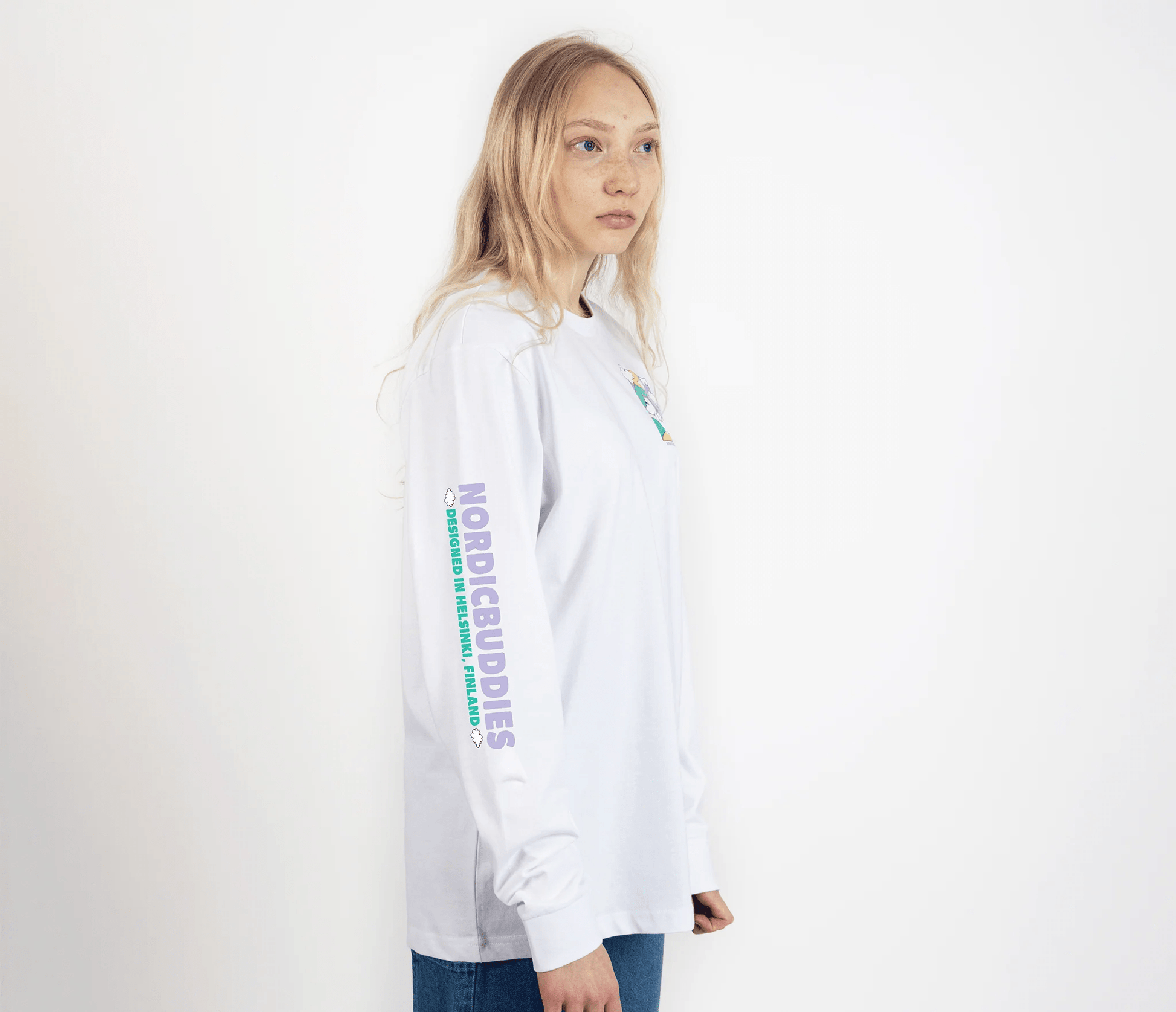 Moomintroll's Adventure Longsleeve Shirt With Cuffrib Unisex - White - Organic LifestyleMoomintroll's Adventure Longsleeve Shirt With Cuffrib Unisex - WhiteMoomintroll's Adventure Longsleeve Shirt With Cuffrib Unisex - WhiteMoomin by NordicBuddiesOrganic LifestyleMOOMIN54D-XXLXXL