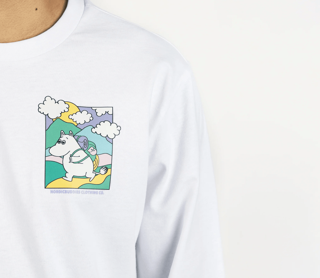 Moomintroll's Adventure Longsleeve Shirt With Cuffrib Unisex - White - Organic LifestyleMoomintroll's Adventure Longsleeve Shirt With Cuffrib Unisex - WhiteMoomintroll's Adventure Longsleeve Shirt With Cuffrib Unisex - WhiteMoomin by NordicBuddiesOrganic LifestyleMOOMIN54D-XXLXXL