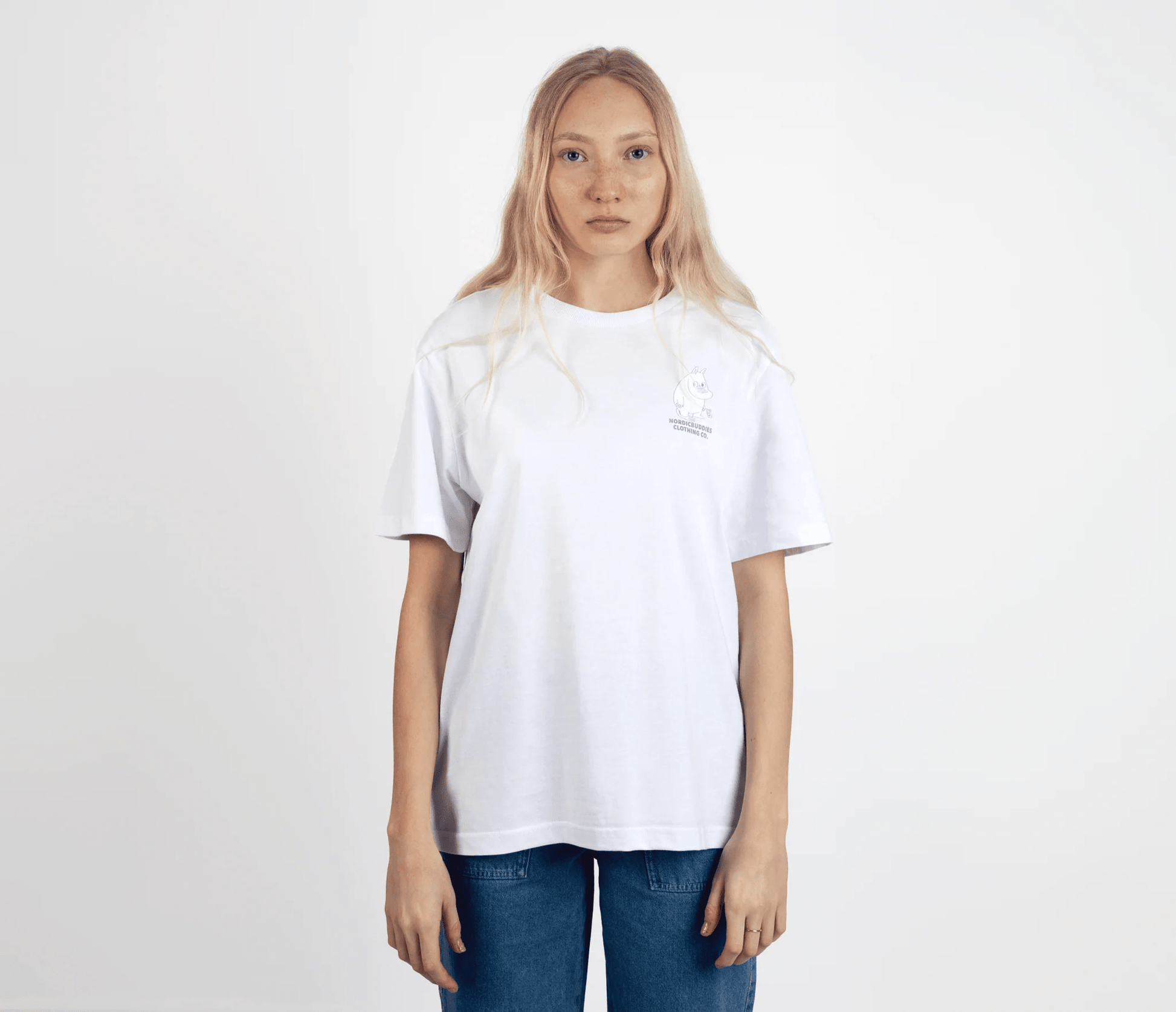 Moomintroll's Flower Everyday T-Shirt Women - White - Organic LifestyleMoomintroll's Flower Everyday T-Shirt Women - WhiteMoomintroll's Flower Everyday T-Shirt Women - WhiteMoomin by NordicBuddiesOrganic LifestyleMOOMIN53C-XLXL