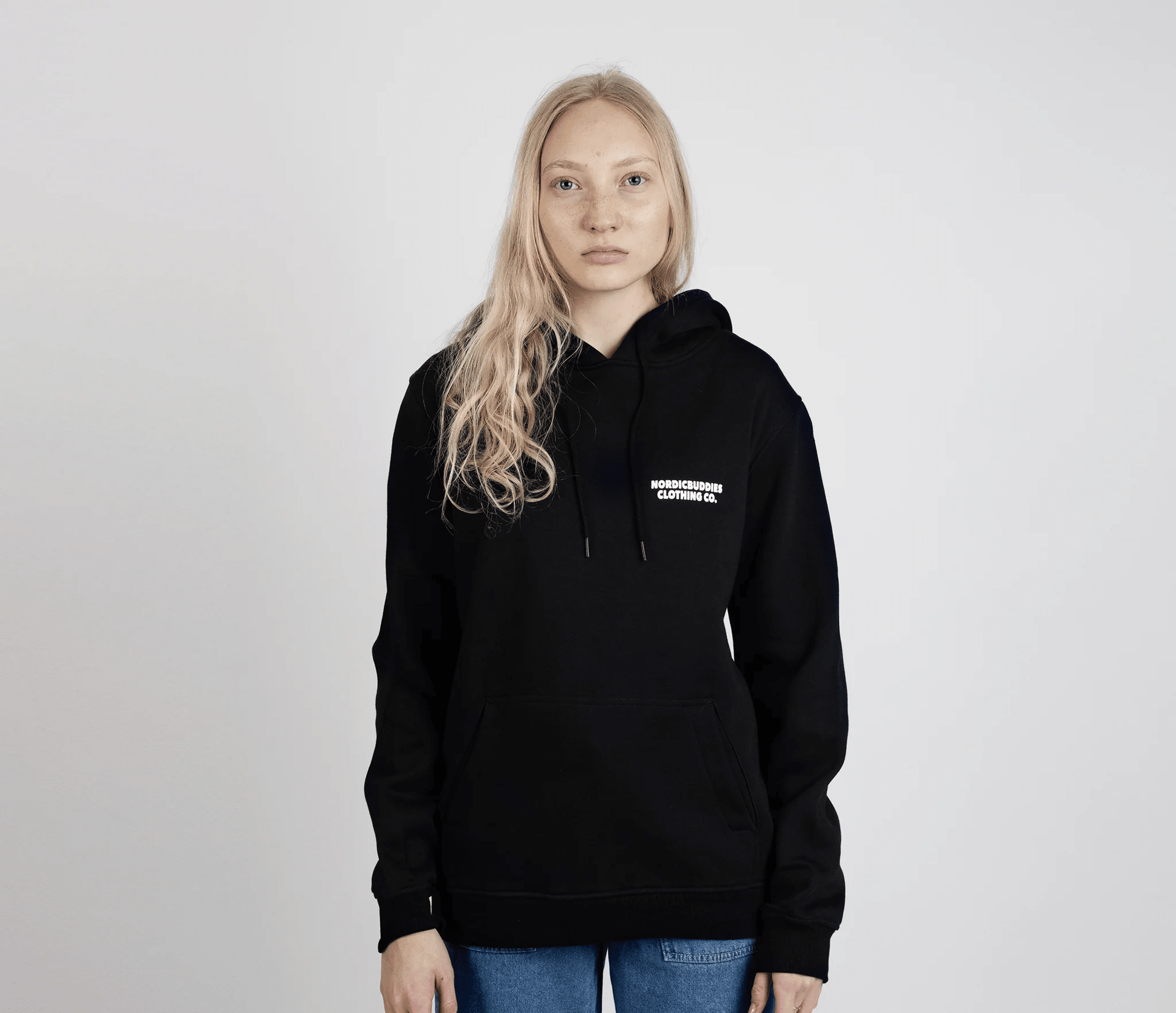 Moomintroll's Temper Hoodie Unisex - Black - Organic LifestyleMoomintroll's Temper Hoodie Unisex - BlackMoomintroll's Temper Hoodie Unisex - BlackMoomin by NordicBuddiesOrganic LifestyleMOOMIN50Q-XXLXXL