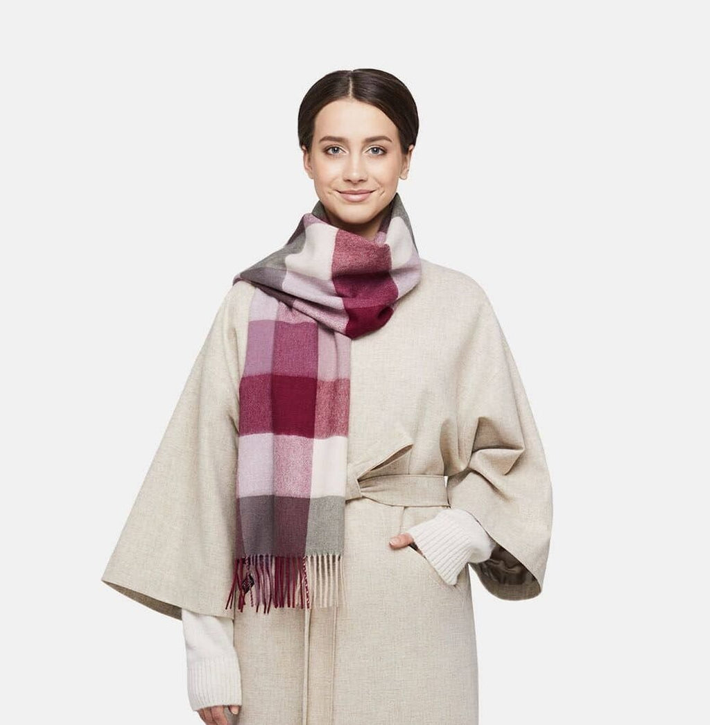 Natural Baby Alpaca Wool Midi Exclusive Check Scarf for Women - Organic LifestyleNatural Baby Alpaca Wool Midi Exclusive Check Scarf for Women45x200Natural Baby Alpaca Wool Midi Exclusive Check Scarf for WomenAlpakaOrganic LifestyleSC100CHK/NATNatural