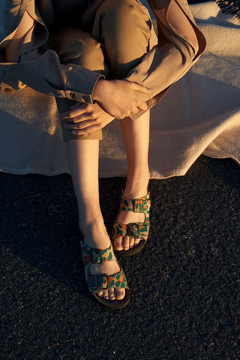 Meeliku Sandals - Multicolor LE