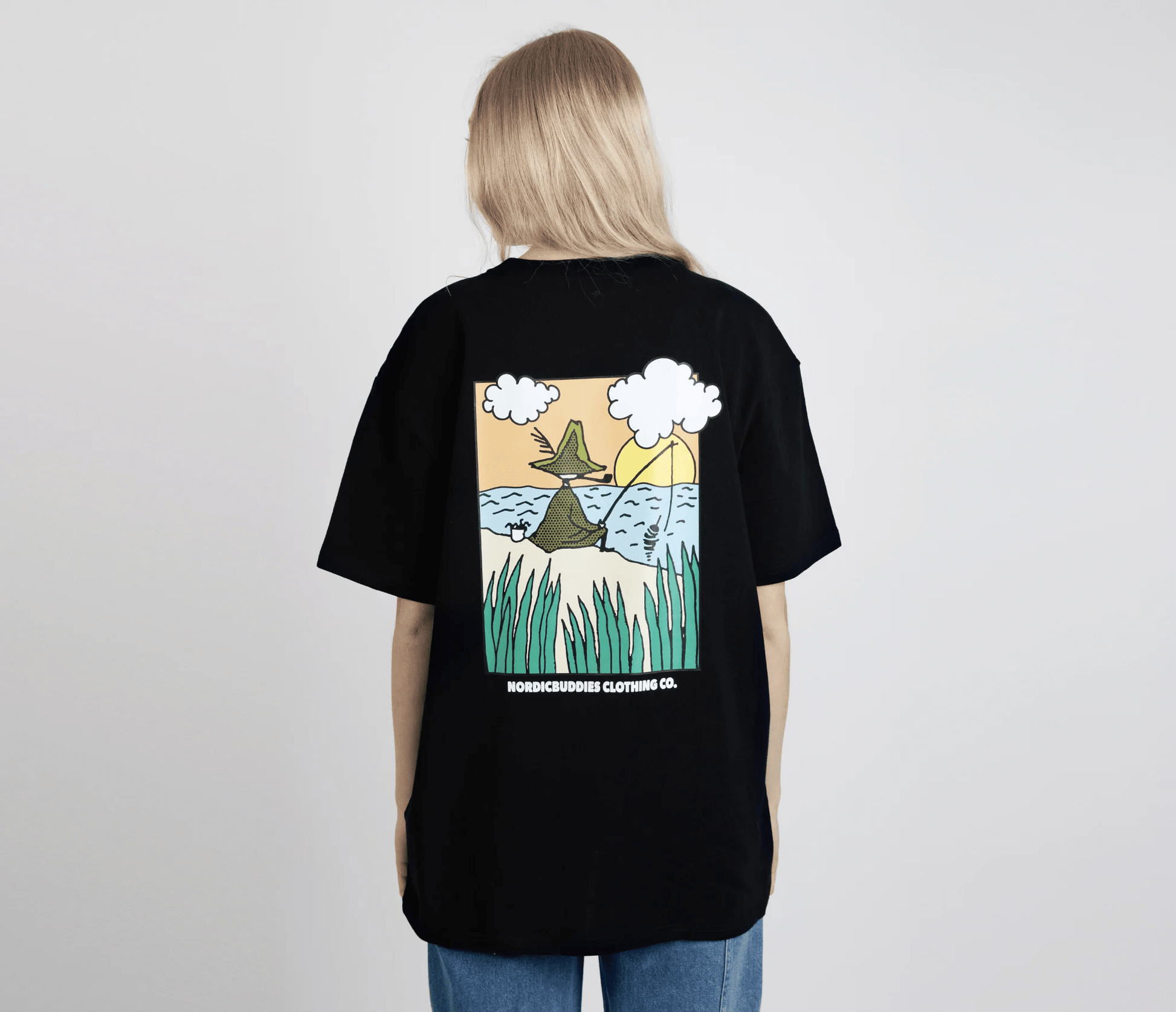 Snufkin Fishing T-Shirt Unisex - Black - Organic LifestyleSnufkin Fishing T-Shirt Unisex - BlackSnufkin Fishing T-Shirt Unisex - BlackMoomin by NordicBuddiesOrganic LifestyleSNUFKIN52D-XXLXXL
