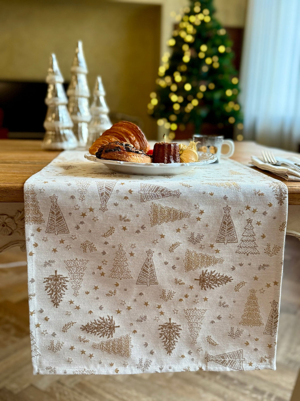 Table Runner - Golden Forest