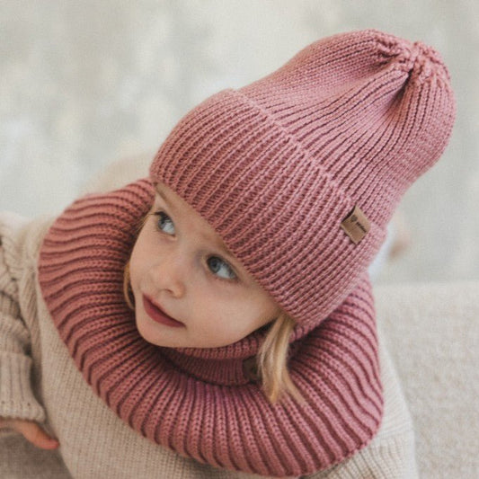 Vintermössa i merinoull för barn - Blush - Organic LifestyleVintermössa i merinoull för barn - BlushWinter Merino Wool Hat for Kids - BlushPatuloveOrganic Lifestyle5907001930402