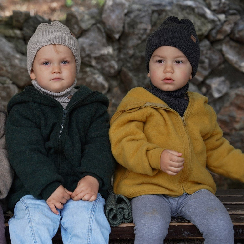 Vintermössa i merinoull för barn - Grafitgrå - Organic LifestyleVintermössa i merinoull för barn - GrafitgråWinter Merino Wool Hat for Kids - GraphitePatuloveOrganic Lifestyle5907001930440