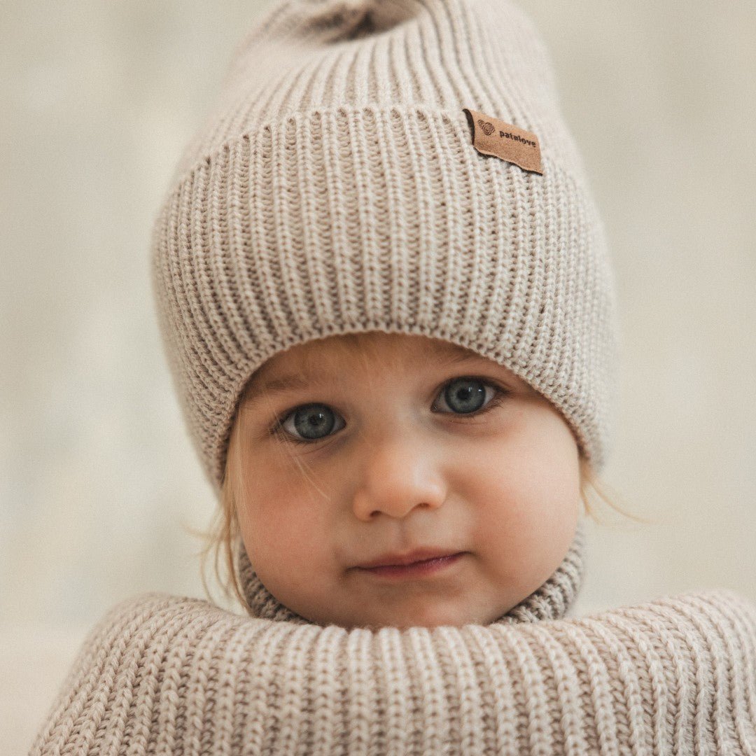 Vintermössa i merinoull för barn - Havre - Organic LifestyleVintermössa i merinoull för barn - HavreWinter Merino Wool Hat for Kids - OatPatuloveOrganic Lifestyle5907001931058