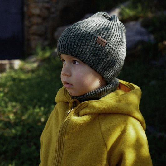 Vintermössa i merinoull för barn - Olivgrön - Organic LifestyleVintermössa i merinoull för barn - OlivgrönWinter Merino Wool Hat for Kids - OlivePatuloveOrganic Lifestyle5907001931034