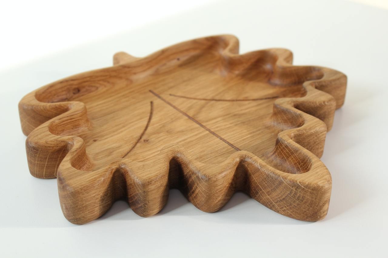 Wooden Plate For Kids - Maple Leaf